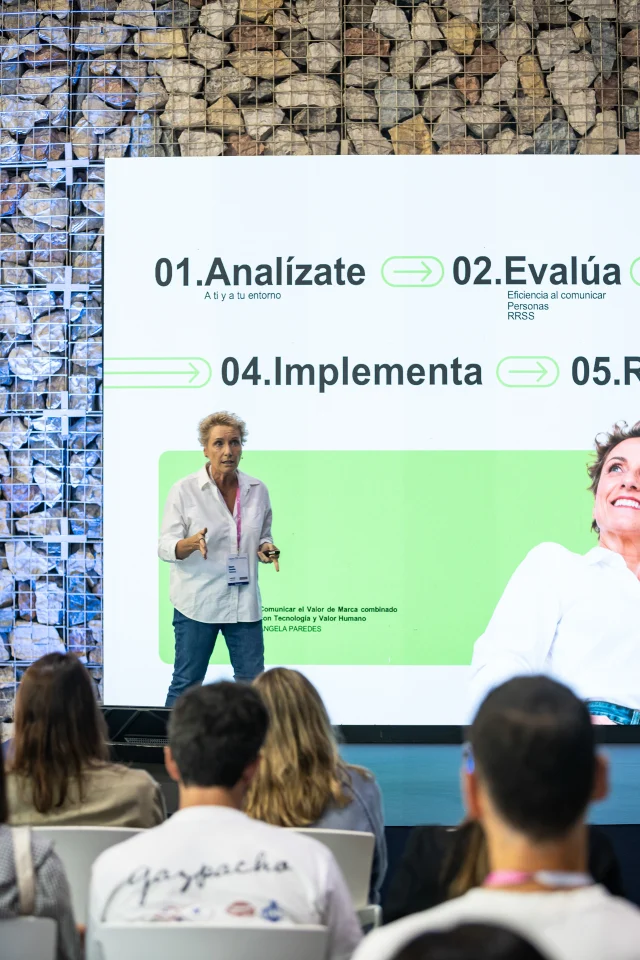 32 JORNADA TIKTOK-018