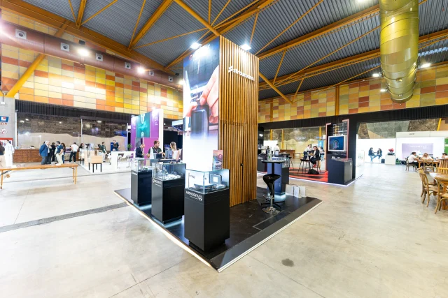 01 EXPO COMERCIAL-065