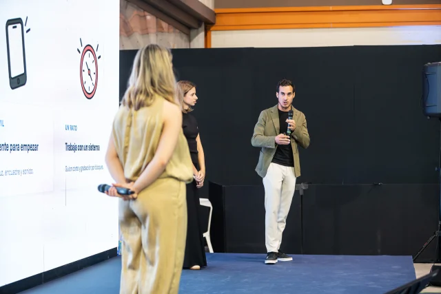 32 JORNADA TIKTOK-025