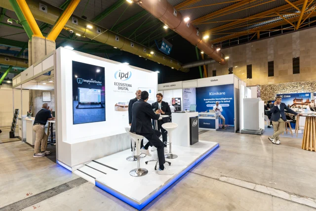 01 EXPO COMERCIAL-043