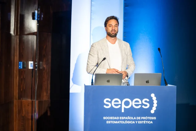 12 SEPES CONFIAR EN LA MÁQUINA-008