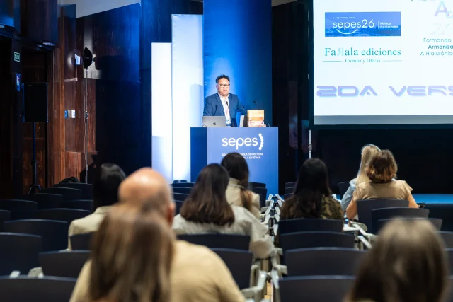 14 SIMPOSIO ARMONIZACIÓN ORTOFACIAL-003