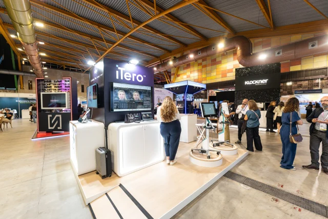 01 EXPO COMERCIAL-038